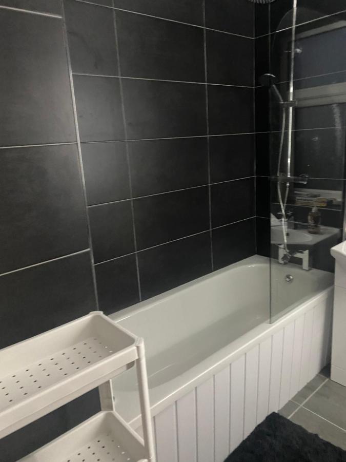 בלפסט Convenient Room מראה חיצוני תמונה